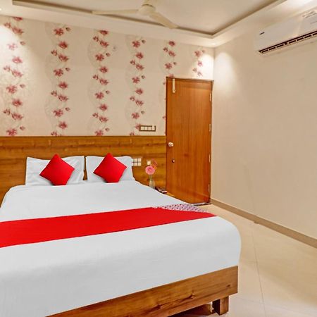 Hotel O Formula Vanivilasa Puram Экстерьер фото